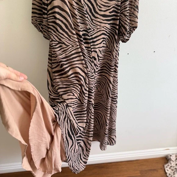 Petal & Pup Maxi Zebra Print Dress Flowy Sundress Spring Summer Casual Feminine - Picture 5 of 8